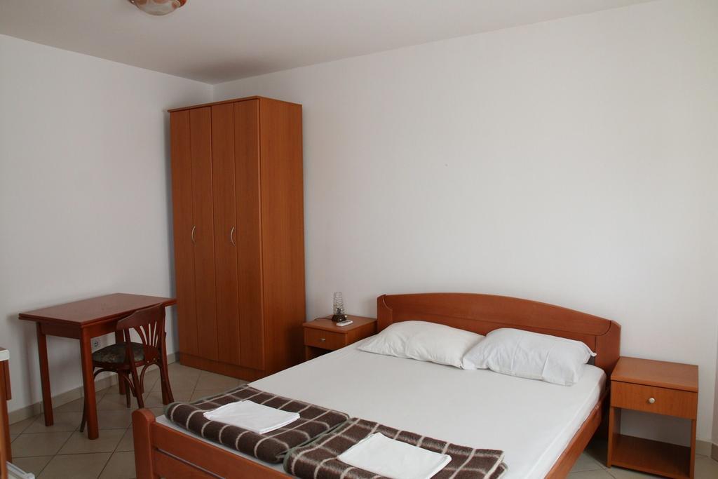 בודווה Vera Apartments חדר תמונה