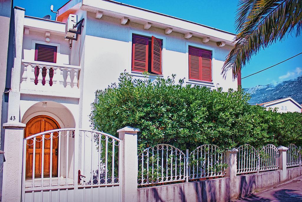 בודווה Vera Apartments מראה חיצוני תמונה